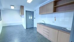 Lhk 2 (D13), Office #624453211